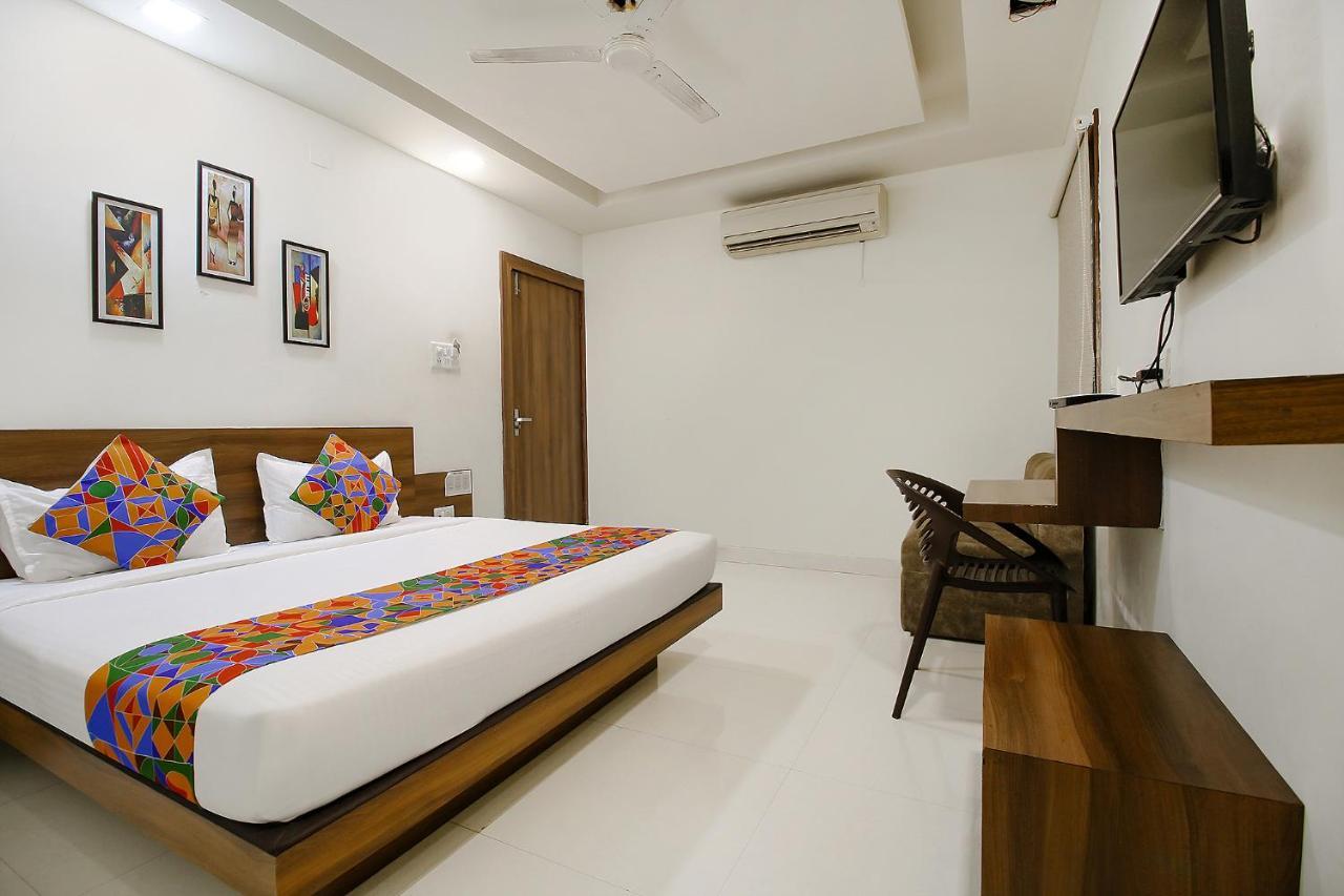 Fabexpress Comfort Stay I Samarda Kaliasot Exterior photo